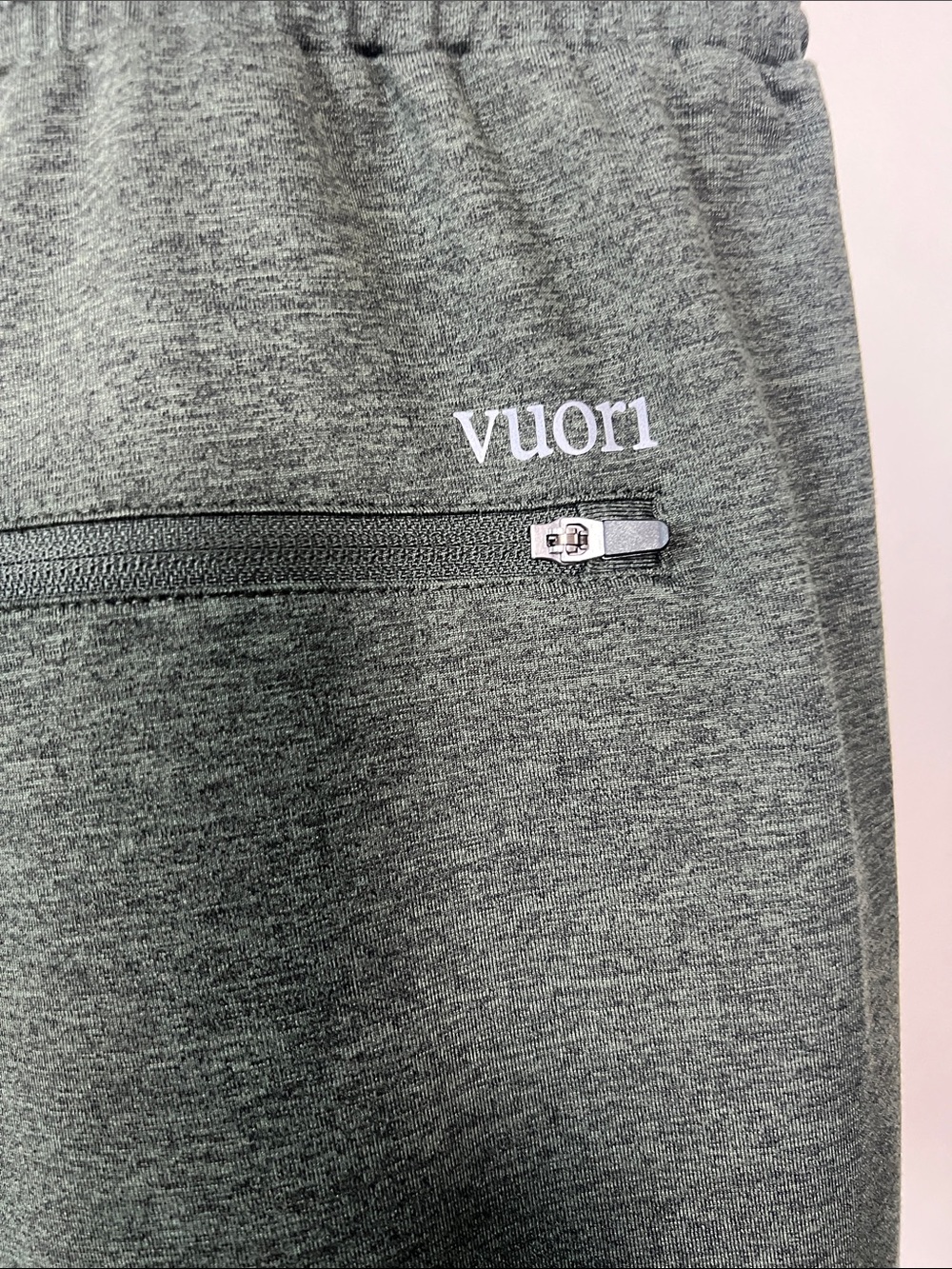 Vuori Sunday Performance Short Olive Green Heather size XXL - Picture 5 of 6